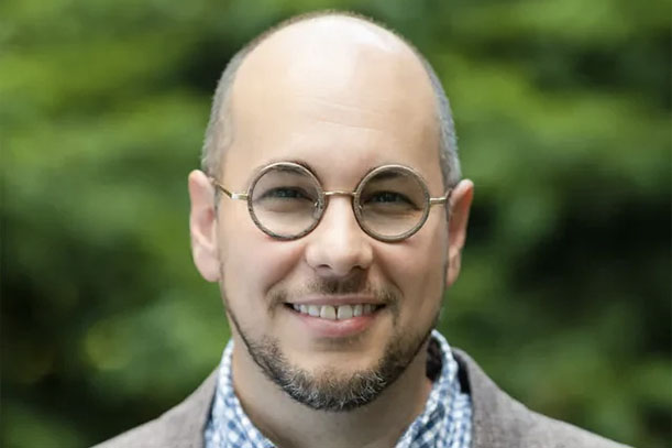 Scott, Gembola Michael